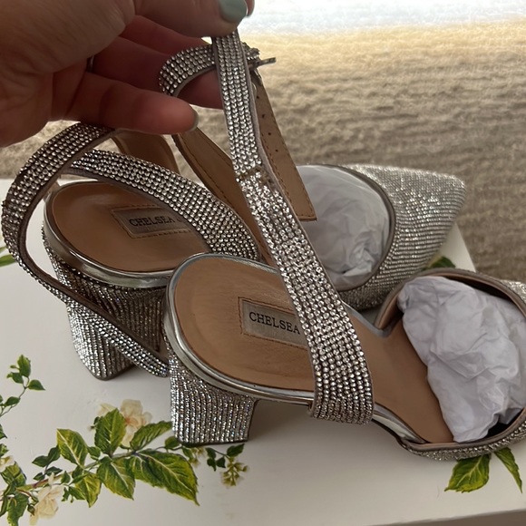 Chelsea & Violet Mary Rhinestone Embellished Pointed Toe Pumps - Picture 7 of 12